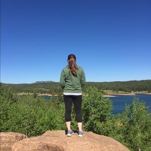 Meet your Posher, Jocelyn